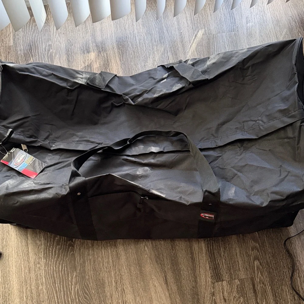 Track USA by Triple Gear Black Duffel - Picture 4 of 8